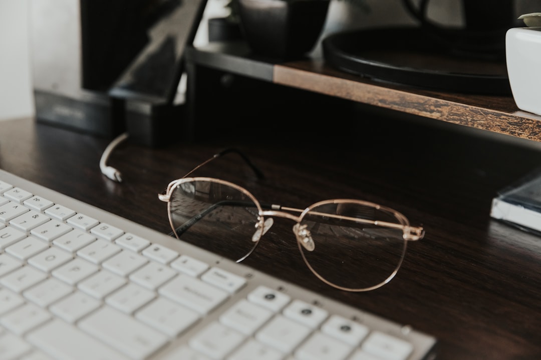 How to Set Up a Comfortable Office for Bifocal and Progressive Lens Wearers