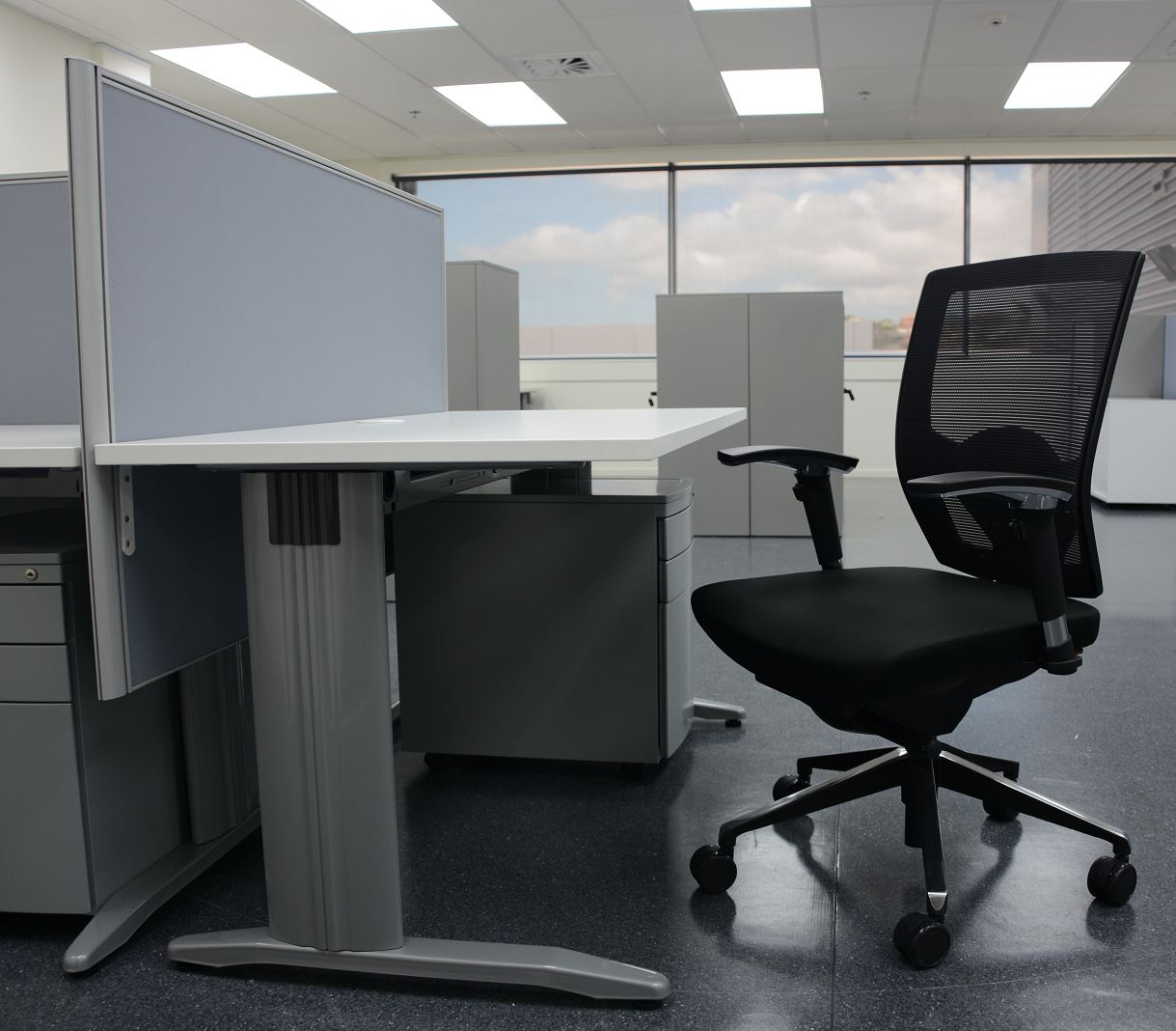 Swift Fixed Height Steel Frame Desk - 1800mm